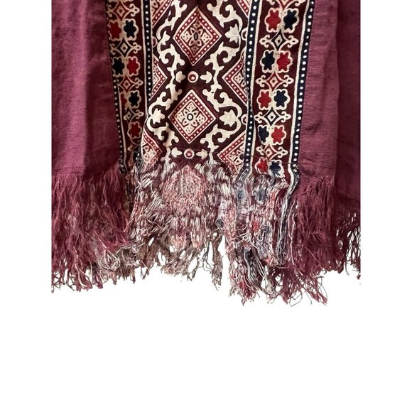 Earthbound Trading Company Top Linen Blend Hooded Small Fringe Geometric S/S - Picture 8 of 16